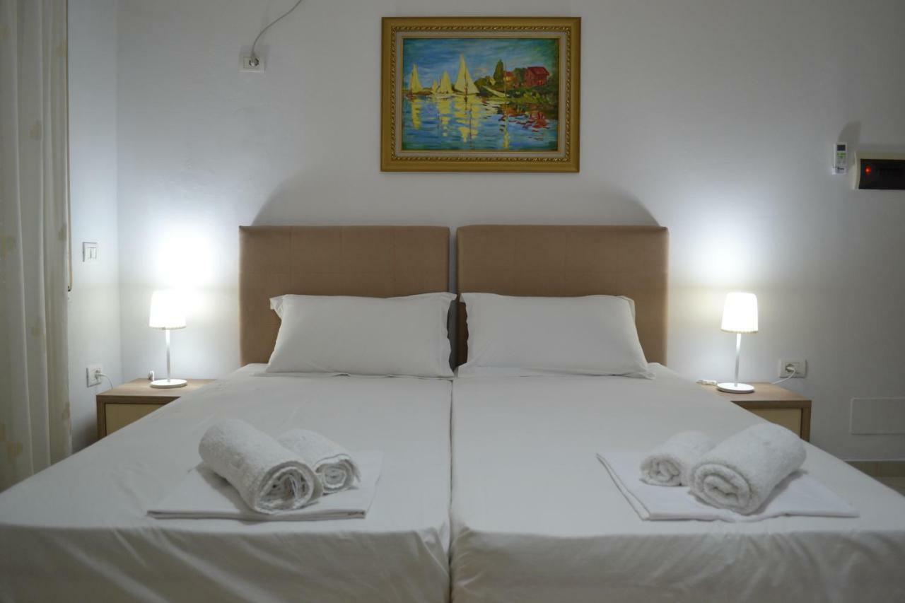 Seaview Bay Studio & Private Garage Vlorë Eksteriør bilde