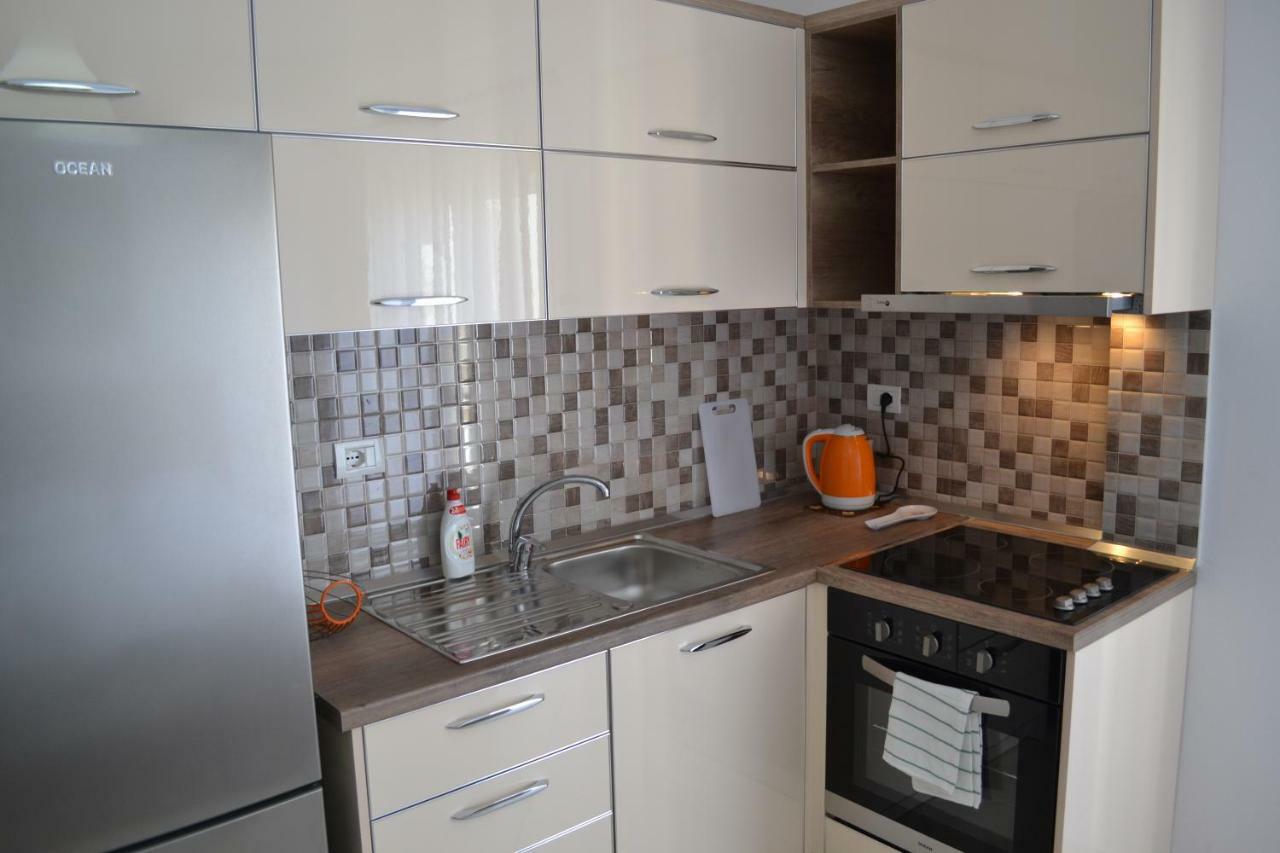 Seaview Bay Studio & Private Garage Vlorë Eksteriør bilde